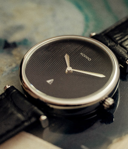 Load image into Gallery viewer, JOSÉPHINE feather dial watch