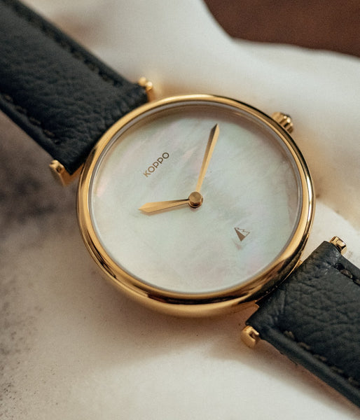 Load image into Gallery viewer, SIMONE watch with mother-of-pearl dial